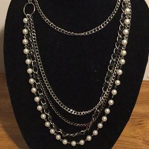 Chain link faux pearl multi strain necklace